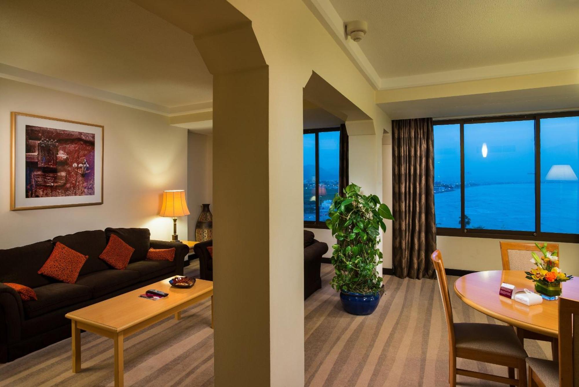 Crowne Plaza By Ihg Maskat